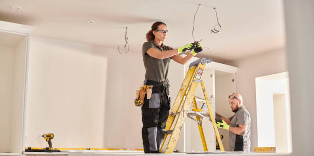 Best Affordable Emergency Electrician  in Smiths Station, AL